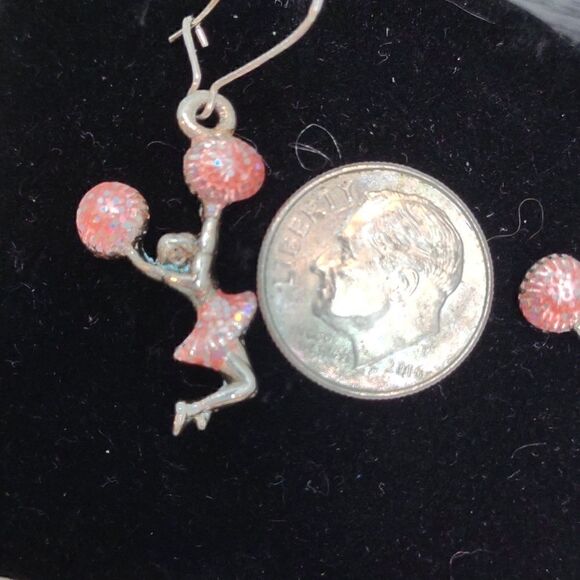 Cheerleader Earrings. Pink sequined look with silver tone - Picture 4 of 4